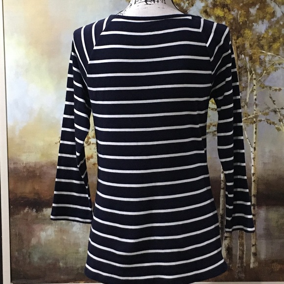 TALBOTS Cute Navy & White Button Top - Picture 4 of 9